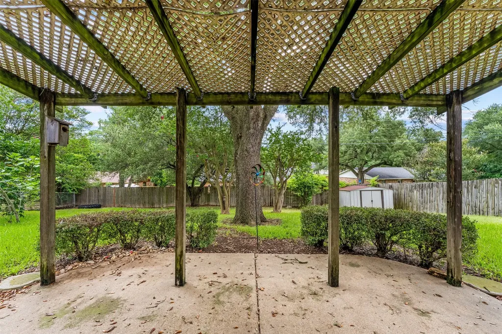 5700 Westlawn Drive Waco TX 76710