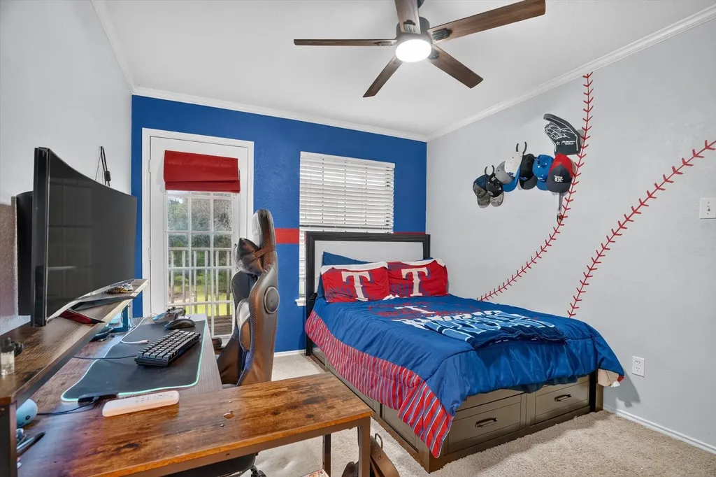 813 Cardinal Ridge Road Burleson TX 76028