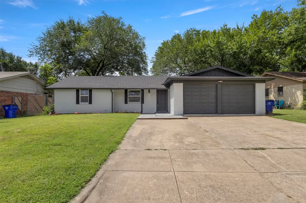 311 Arthur Drive Kennedale TX 76060