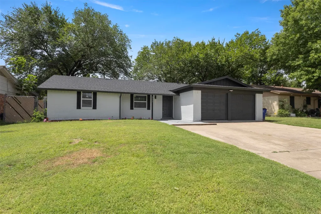 311 Arthur Drive Kennedale TX 76060