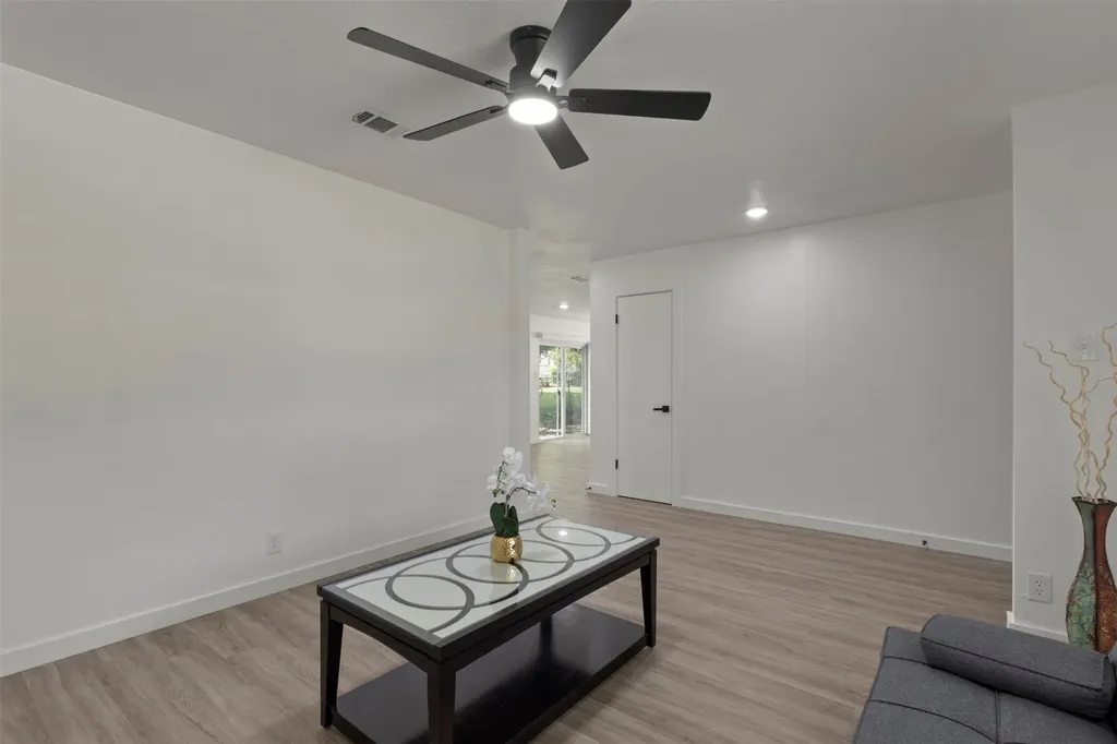 311 Arthur Drive Kennedale TX 76060