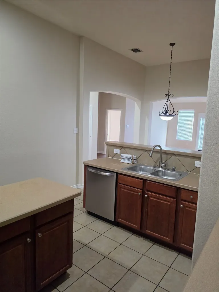 1743 Summerwood Lane Cedar Hill TX 75104