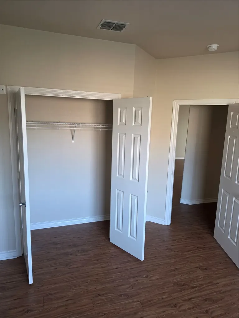 1743 Summerwood Lane Cedar Hill TX 75104