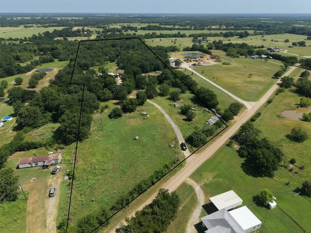 3700 County Road 4040 Whitewright TX 75491