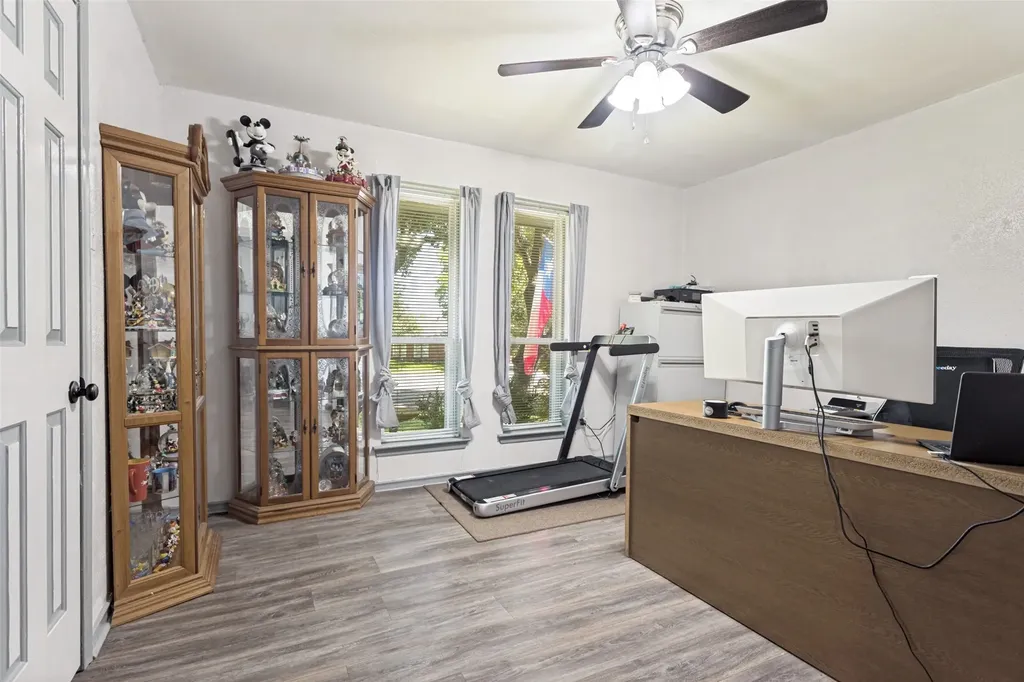 3217 Colonel Circle Garland TX 75043