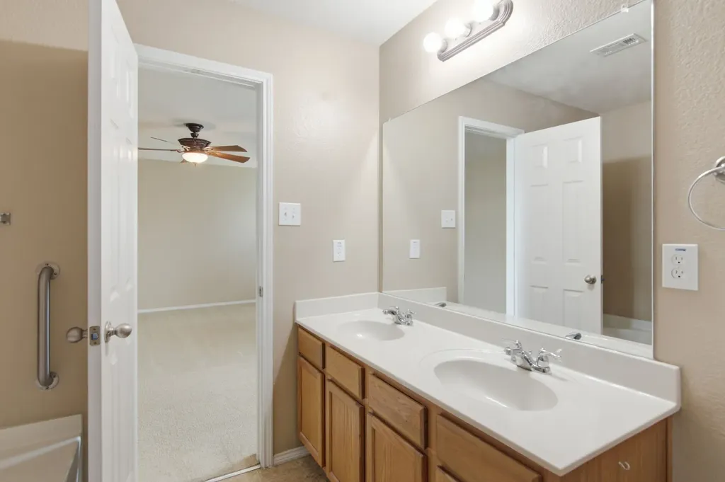12720 Foxpaw Trail Fort Worth TX 76244