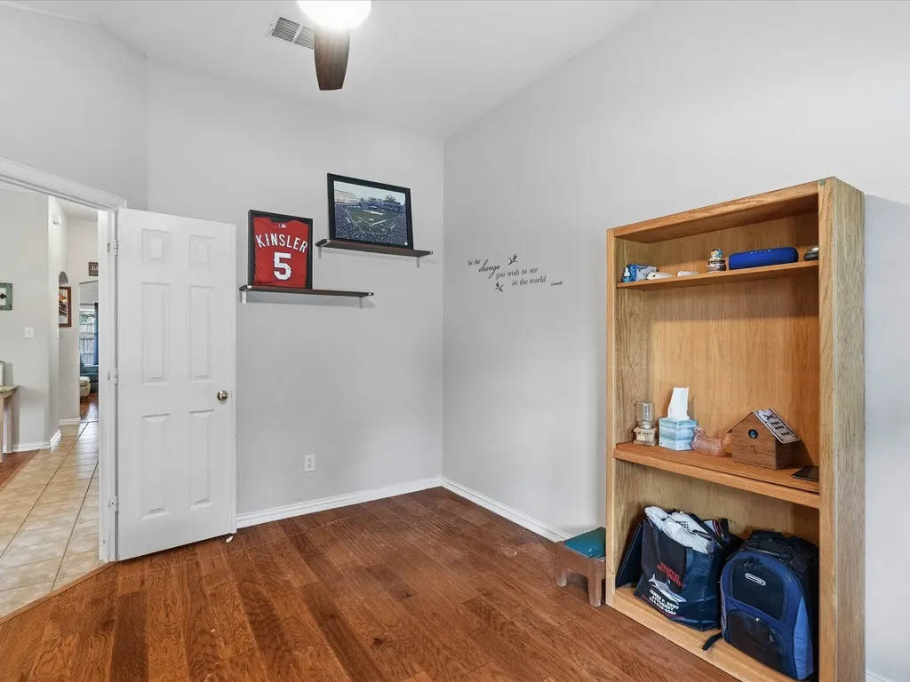 4601 Carlton Drive Garland TX 75043