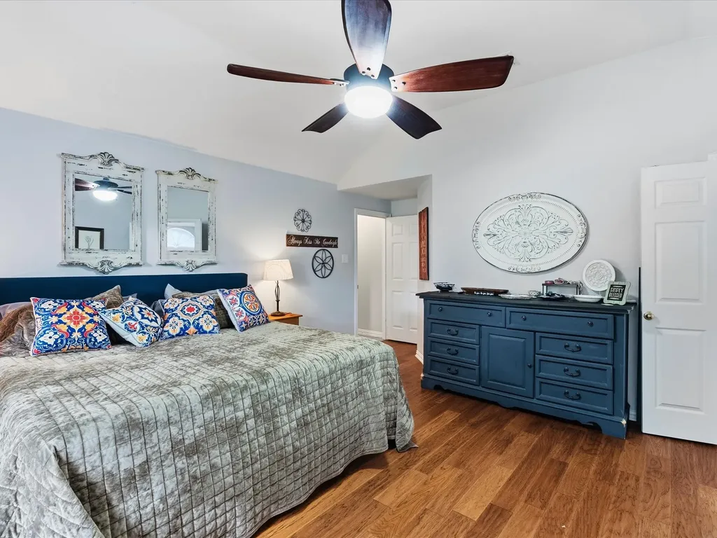 4601 Carlton Drive Garland TX 75043