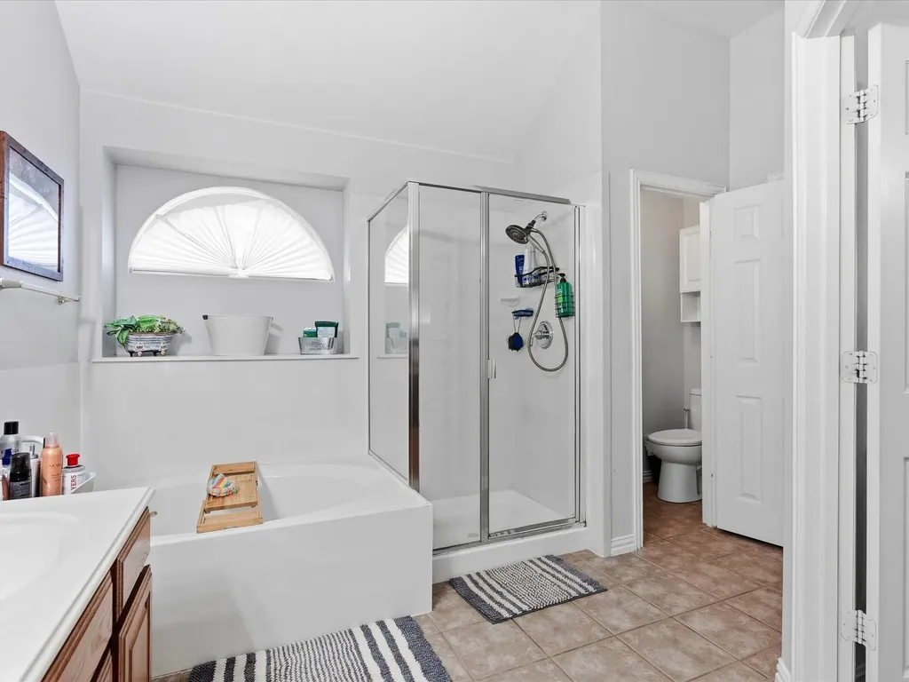 4601 Carlton Drive Garland TX 75043