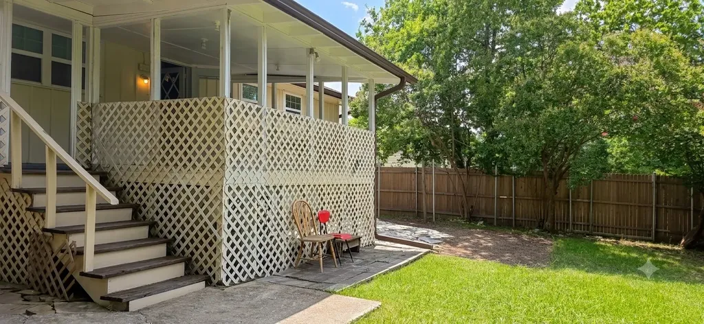 901 E Daugherty Drive Garland TX 75041