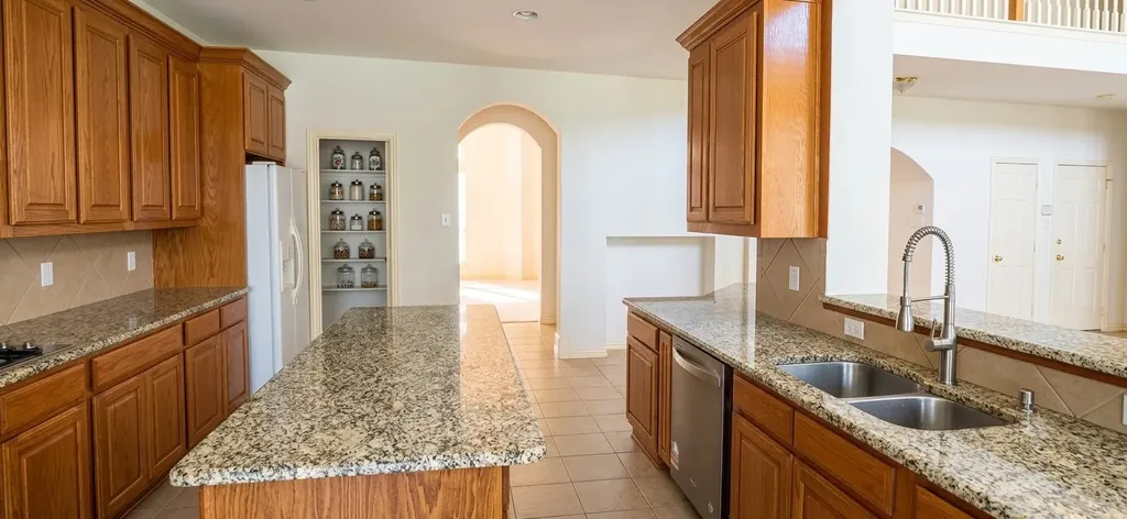 1108 Marisa Lane Desoto TX 75115
