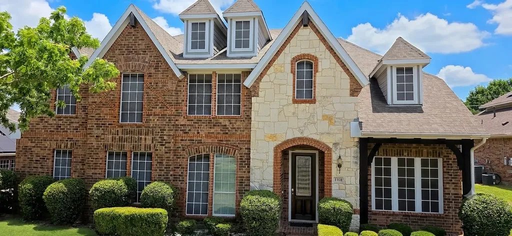 1108 Marisa Lane Desoto TX 75115