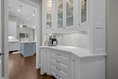 6605 Wood Hollow Court Plano TX 75024