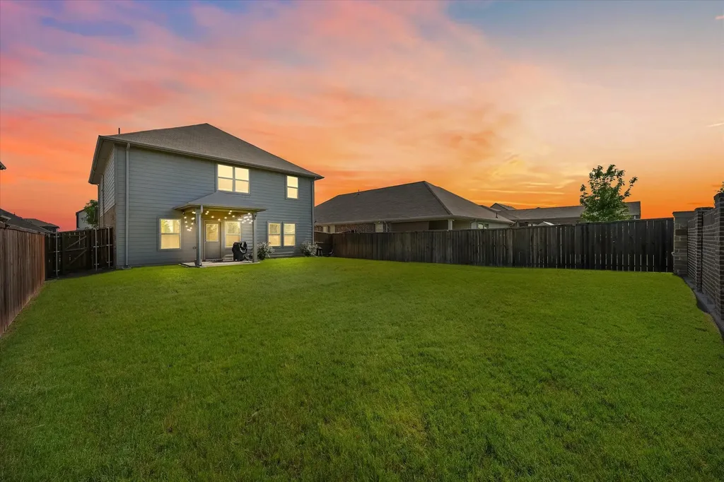 1344 Black Canyon Avenue Royse City TX 75189