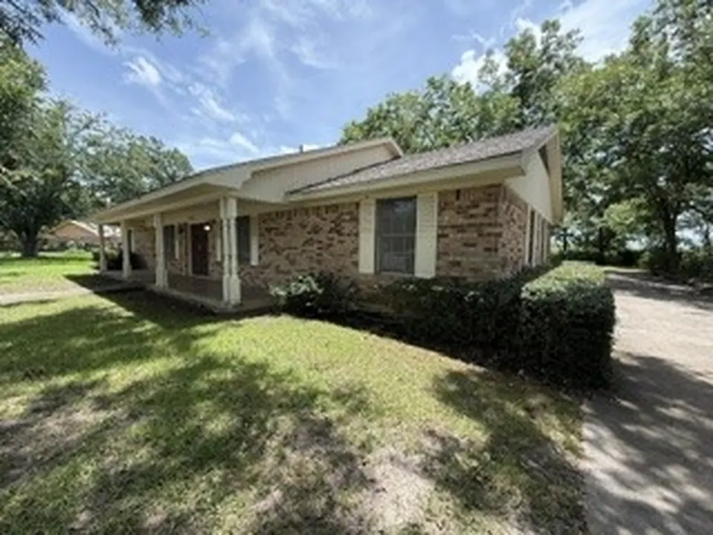 1402 Circle Drive Cooper TX 75432