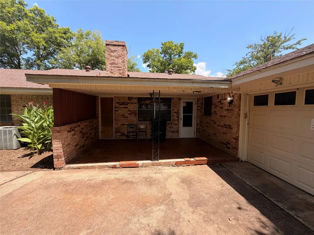 1402 Circle Drive Cooper TX 75432