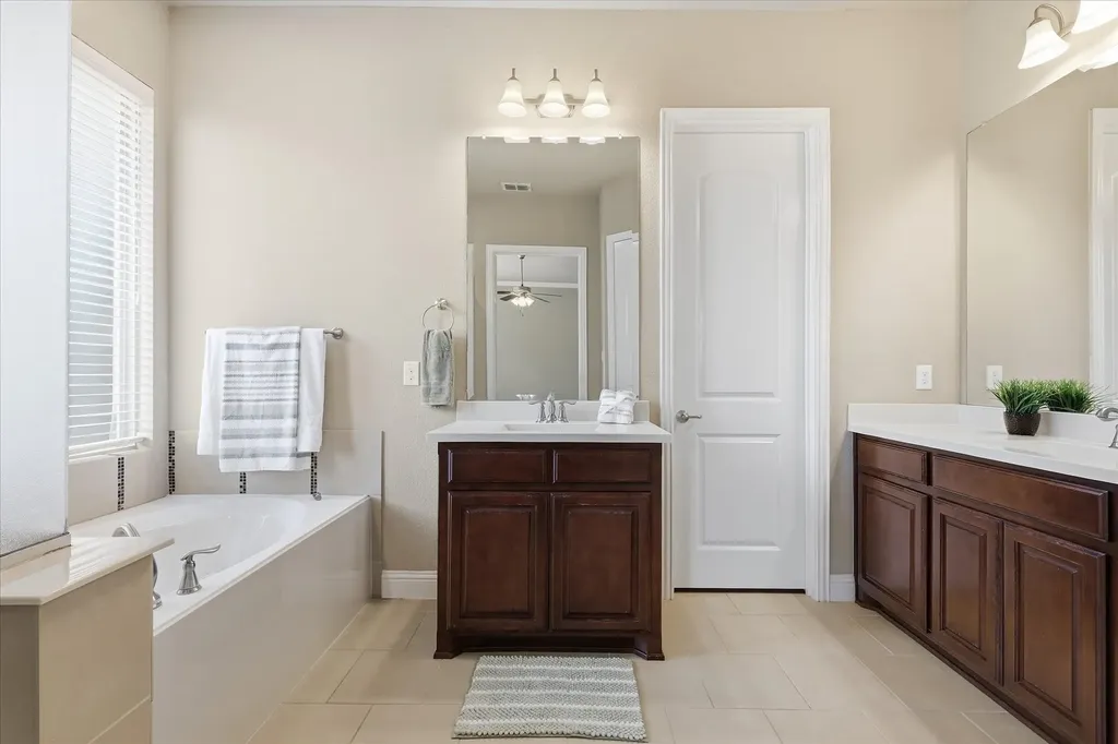 4332 Old Grove Way Fort Worth TX 76244