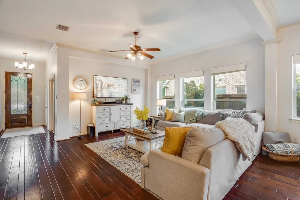 1050 Lone Ivory Trail Arlington TX 76005