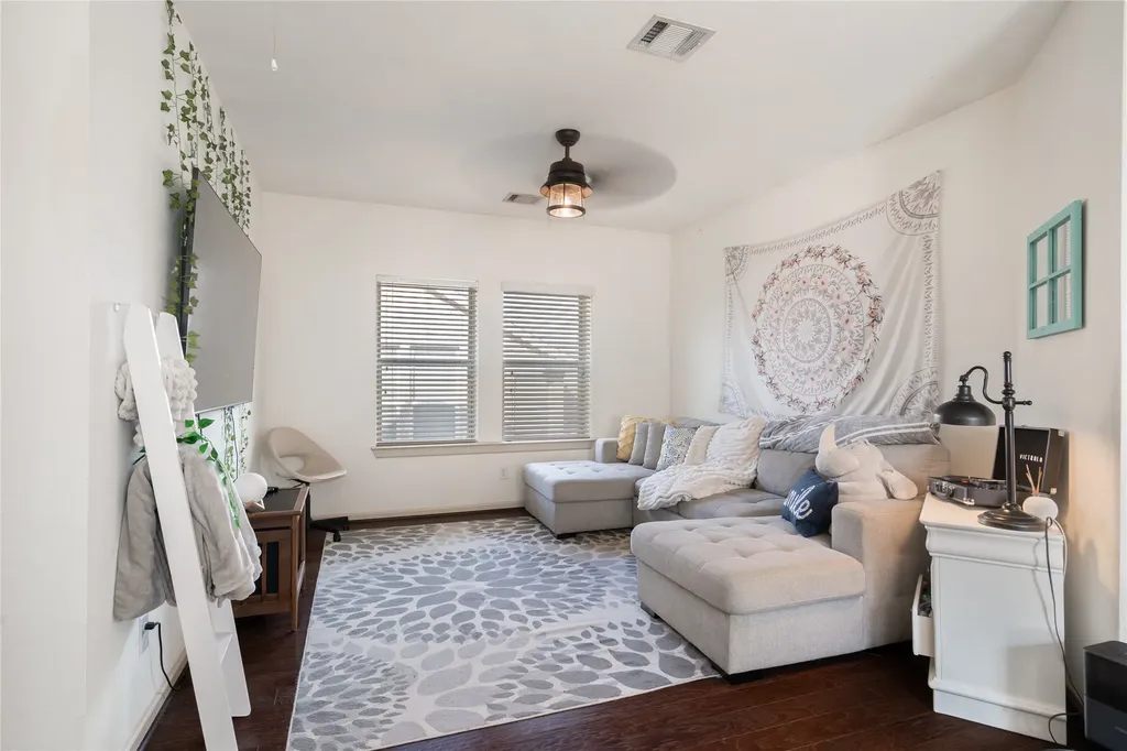 1050 Lone Ivory Trail Arlington TX 76005