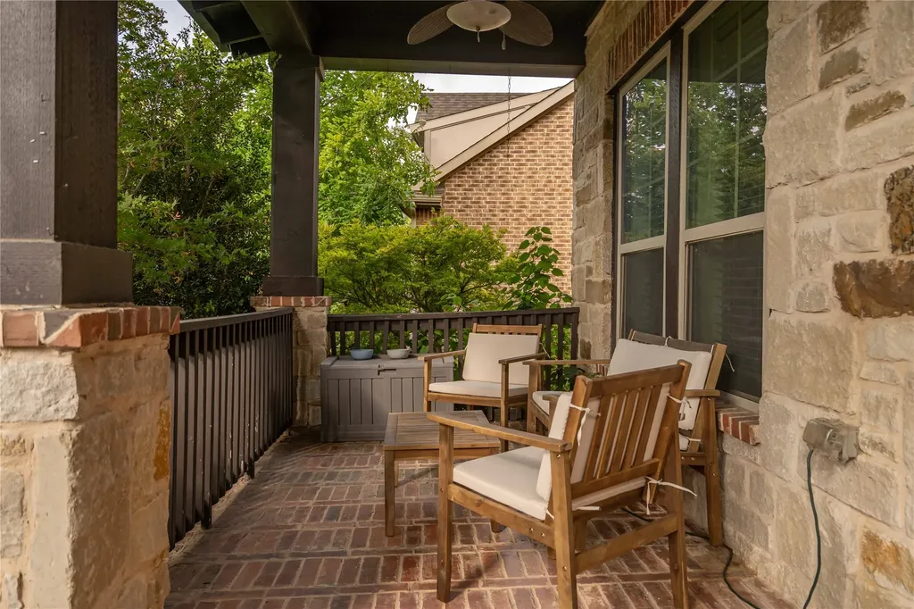 1050 Lone Ivory Trail Arlington TX 76005