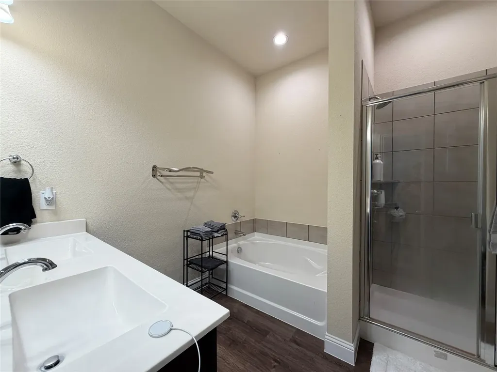 1936 Bel Air Drive Arlington TX 76010