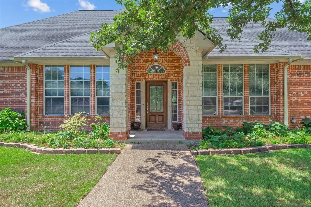 690 Cr 2310 Mineola TX 75773