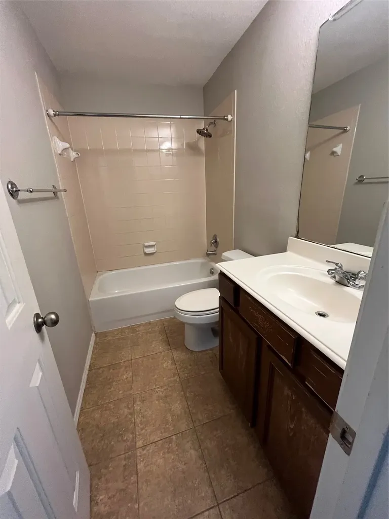 2011 New Braunfels Forney TX 75126