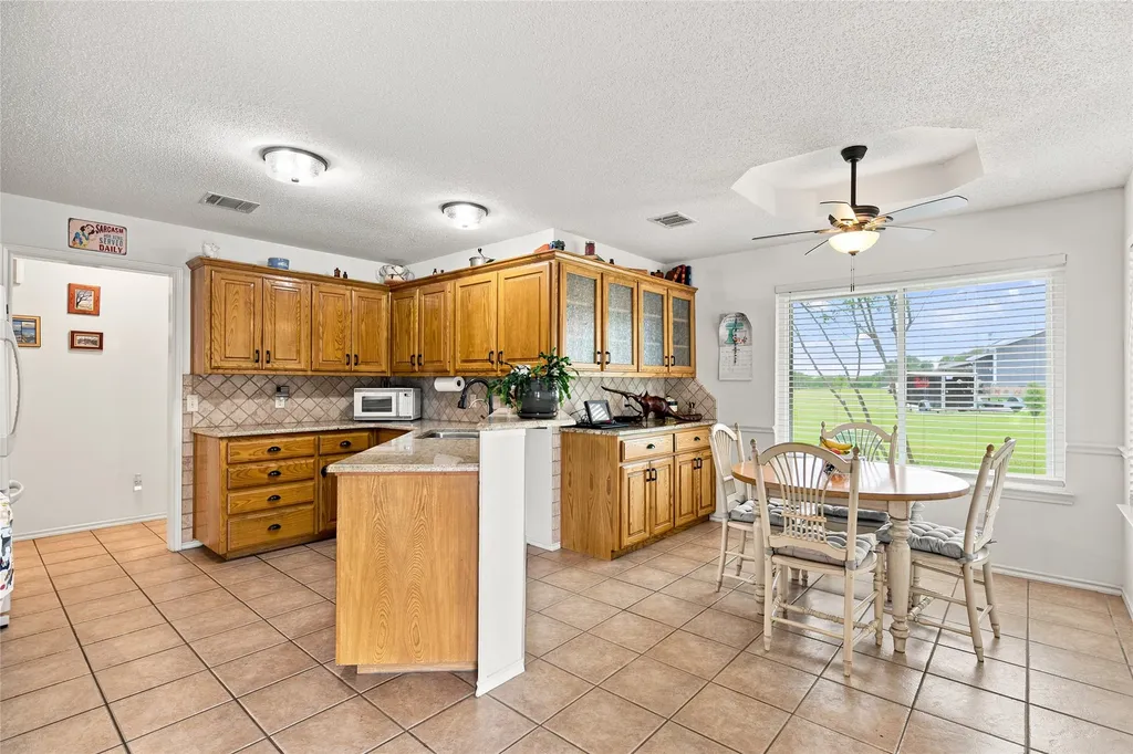180 Bend Of The Bosque Road China Spring TX 76633