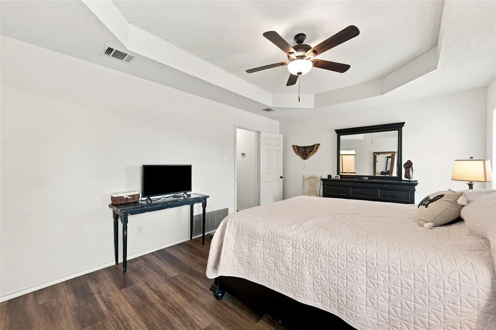 180 Bend Of The Bosque Road China Spring TX 76633