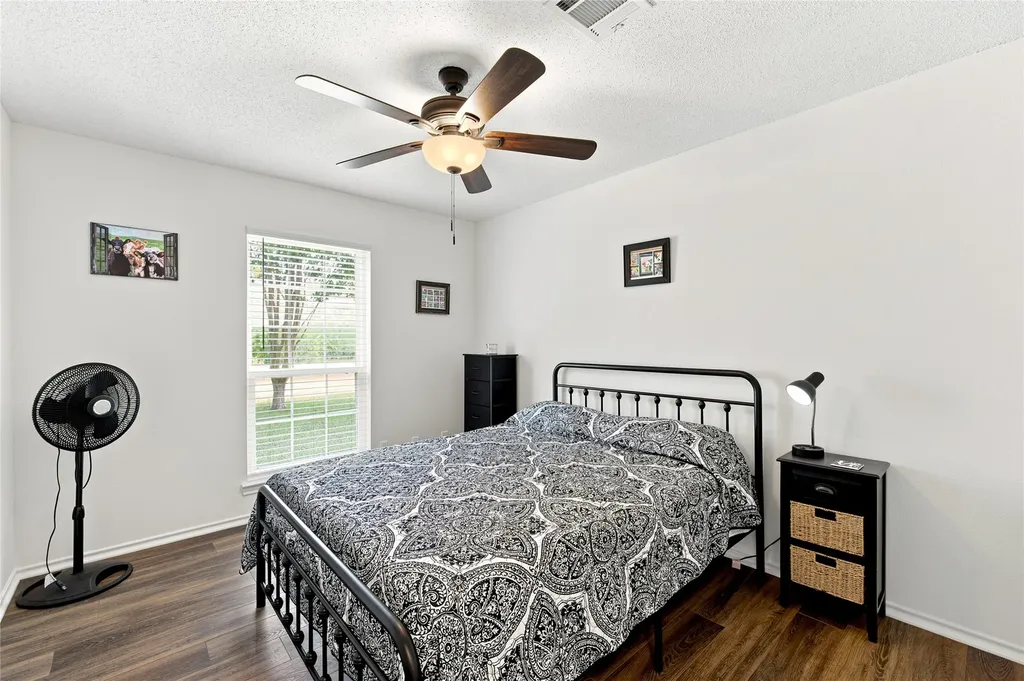 180 Bend Of The Bosque Road China Spring TX 76633