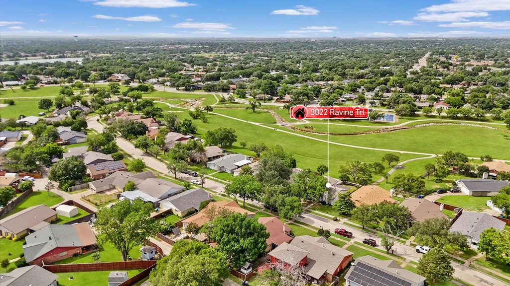 3022 Ravine Trail Carrollton TX 75007
