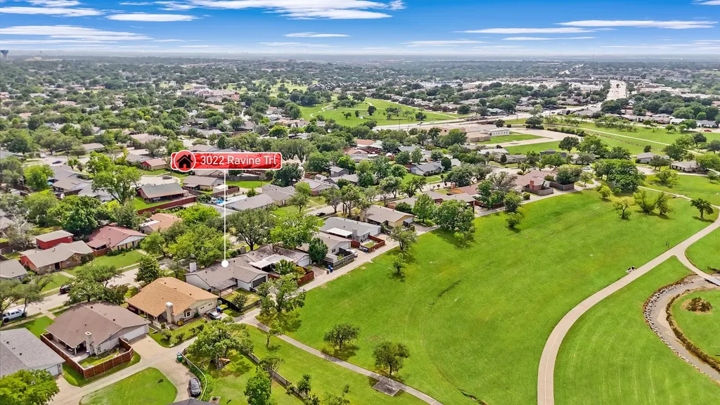 3022 Ravine Trail Carrollton TX 75007