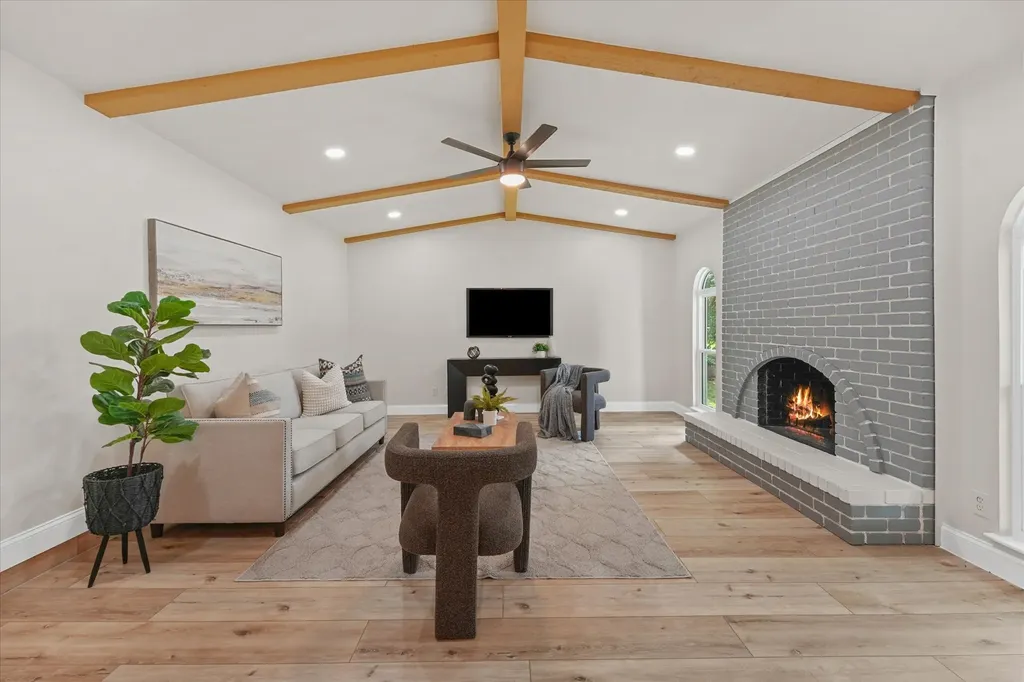 3022 Ravine Trail Carrollton TX 75007