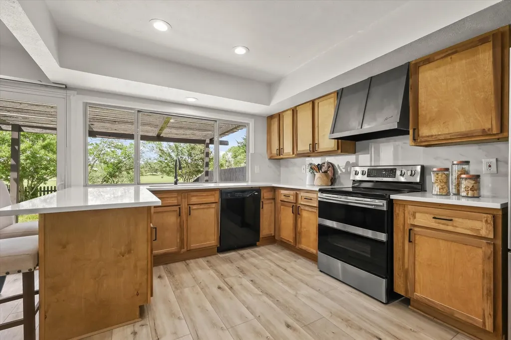 3022 Ravine Trail Carrollton TX 75007