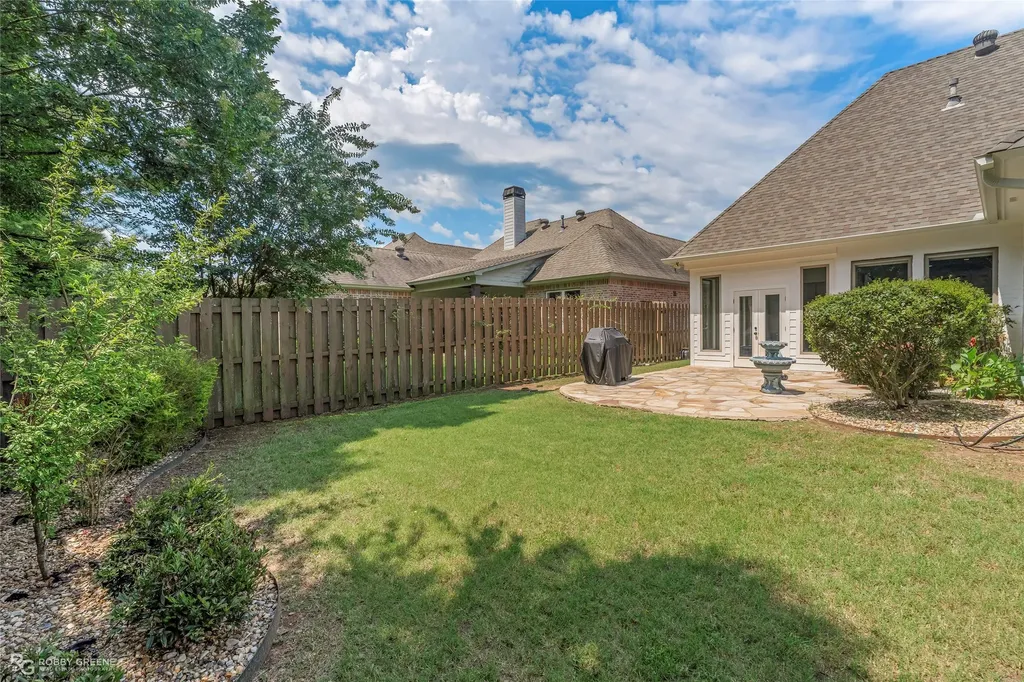 815 Saint Roch Avenue Shreveport LA 71115
