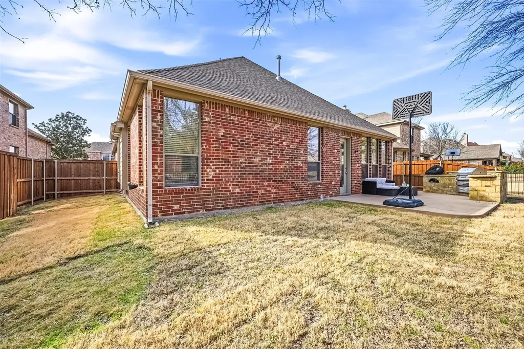 5702 Brookhill Lane Frisco TX 75034