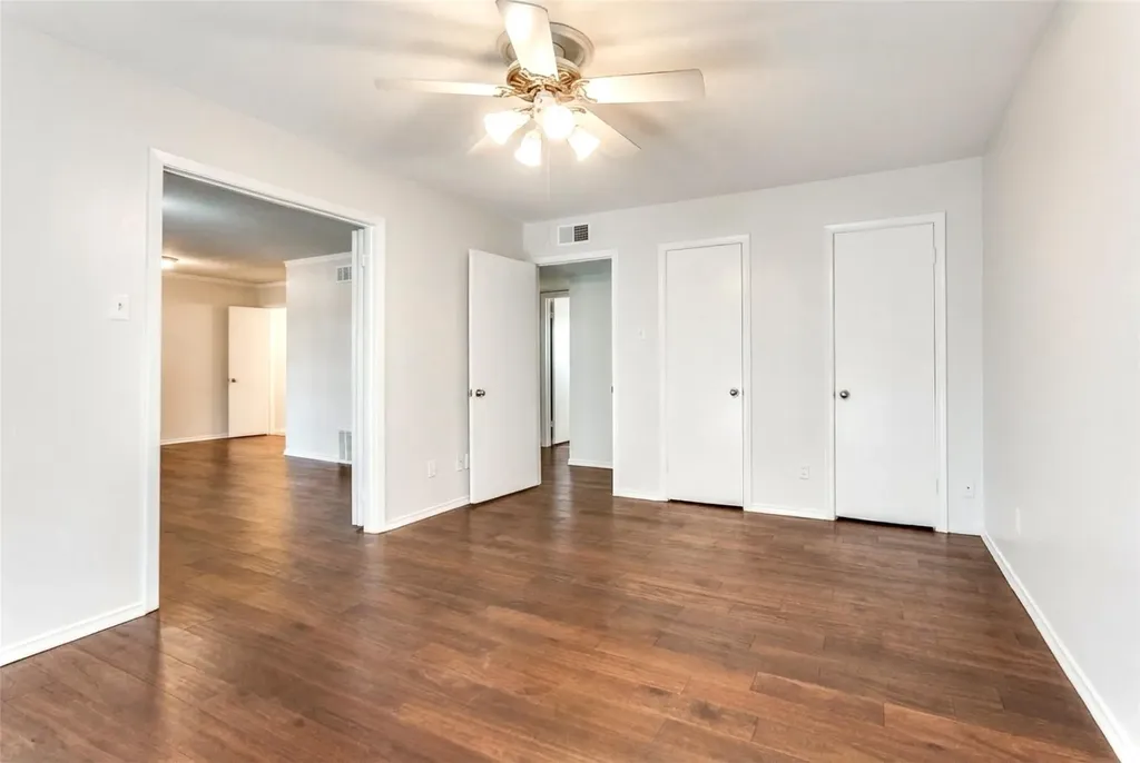 11116 Valleydale Drive Dallas TX 75230