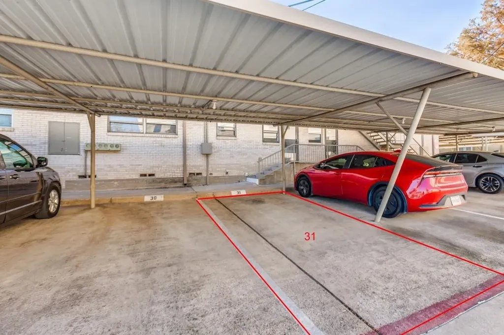 11116 Valleydale Drive Dallas TX 75230