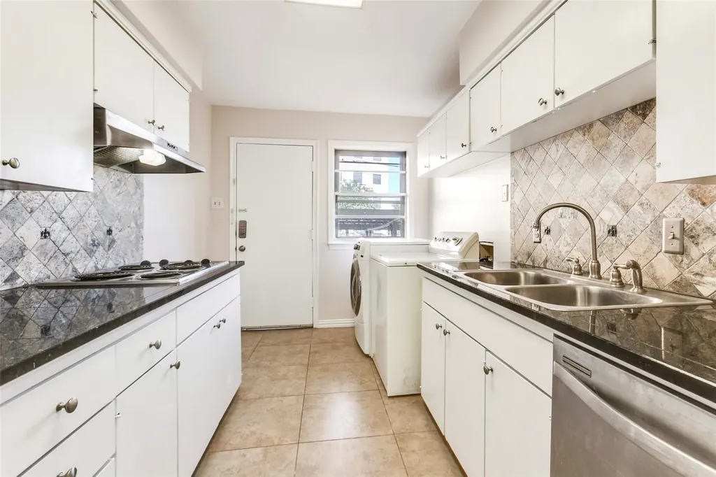 11116 Valleydale Drive Dallas TX 75230