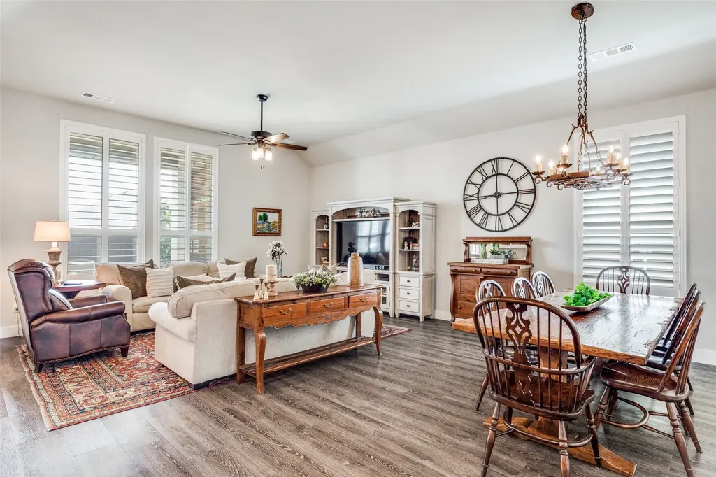 1412 Eclipse Road Aubrey TX 76227