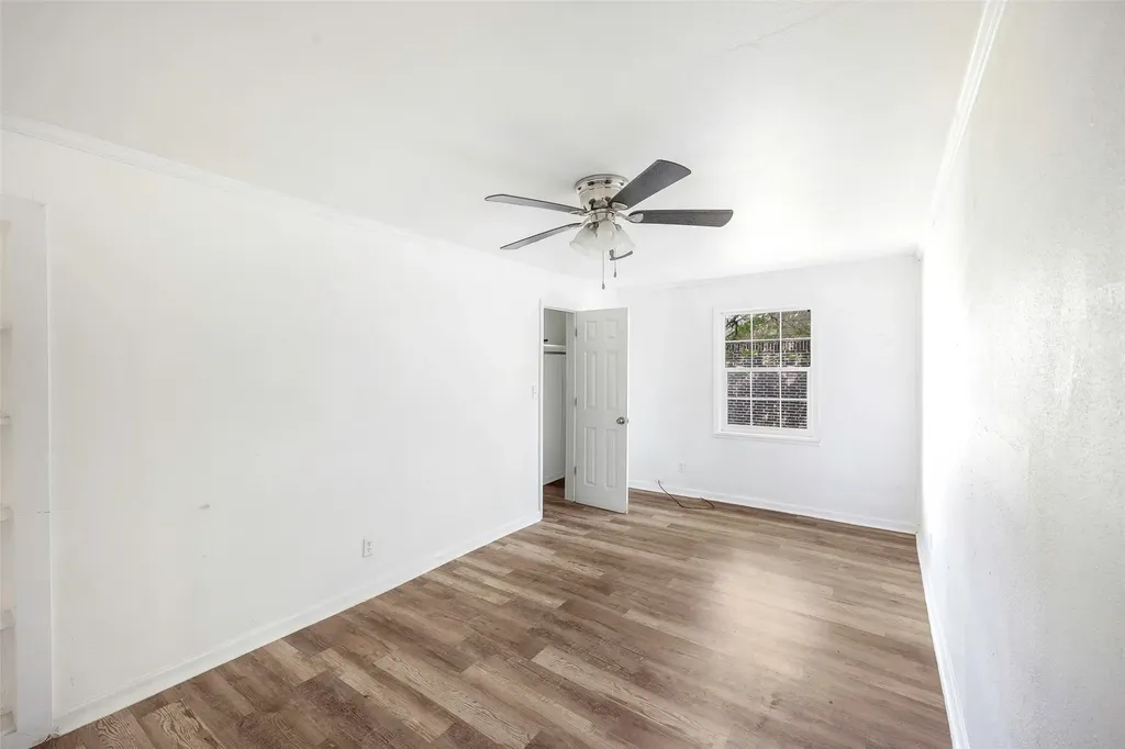 1130 W Day Street Denison TX 75020