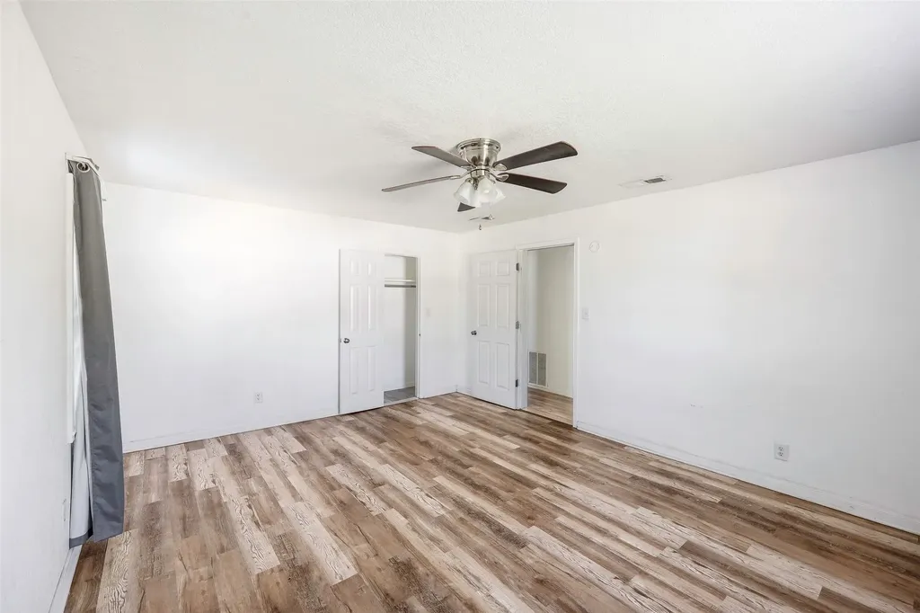1130 W Day Street Denison TX 75020