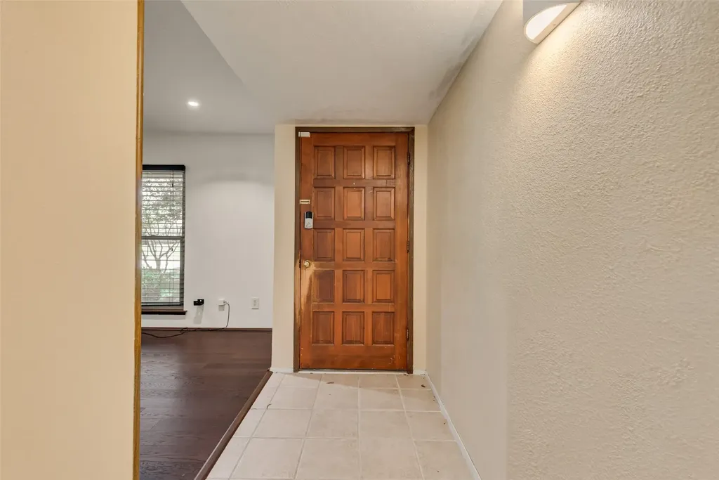 8515 Baumgarten Drive Dallas TX 75228