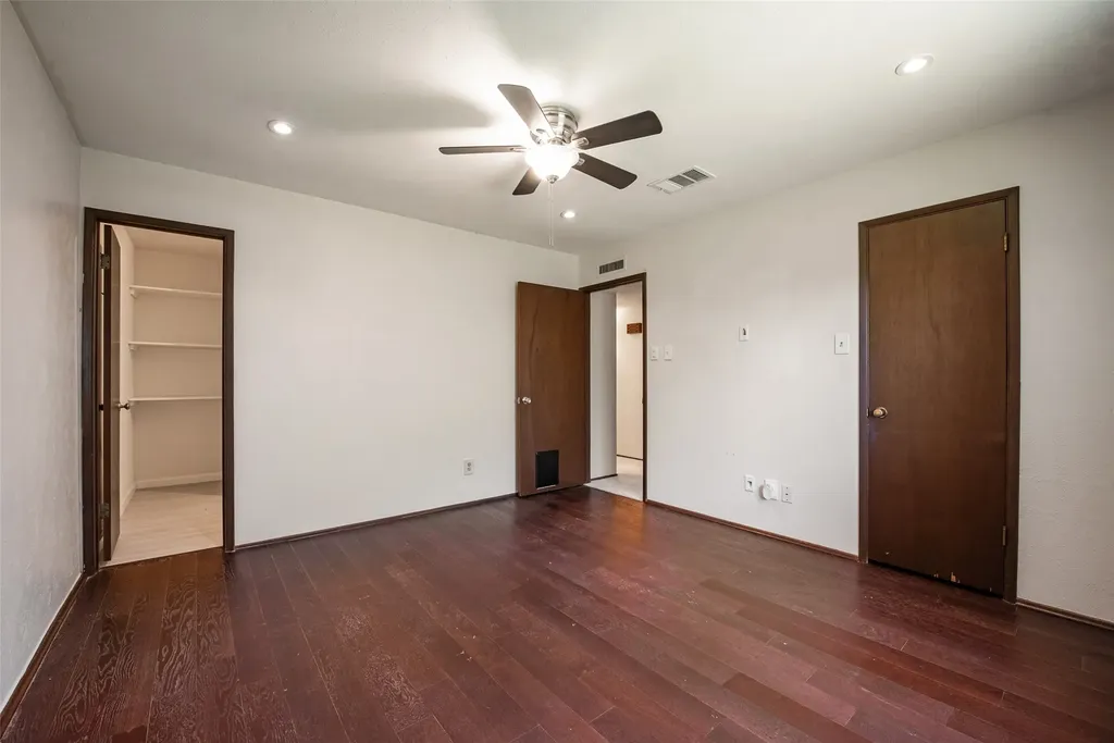 8515 Baumgarten Drive Dallas TX 75228