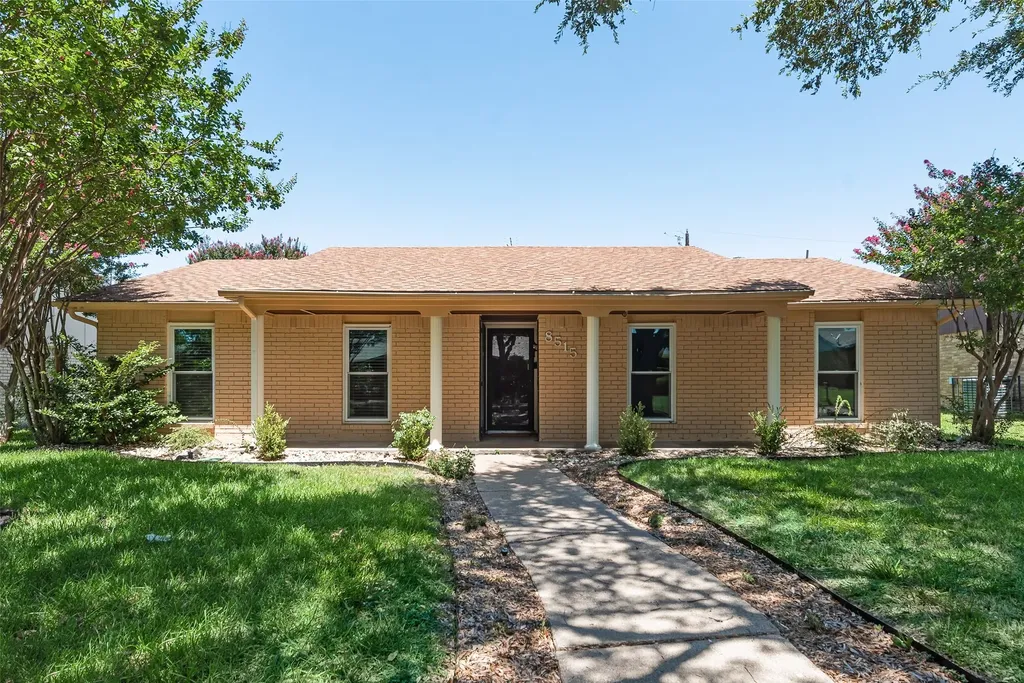 8515 Baumgarten Drive Dallas TX 75228