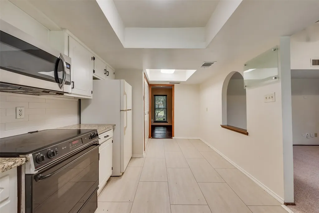 8515 Baumgarten Drive Dallas TX 75228