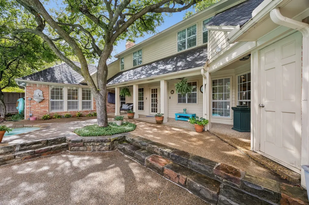 9624 Greensprint Drive Dallas TX 75238