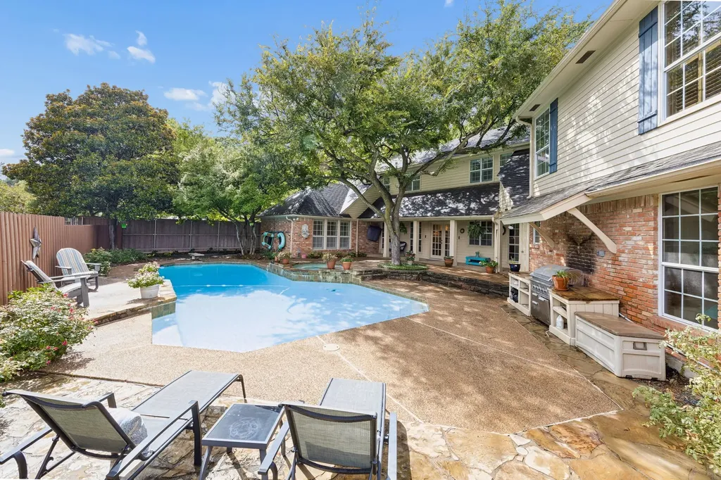 9624 Greensprint Drive Dallas TX 75238