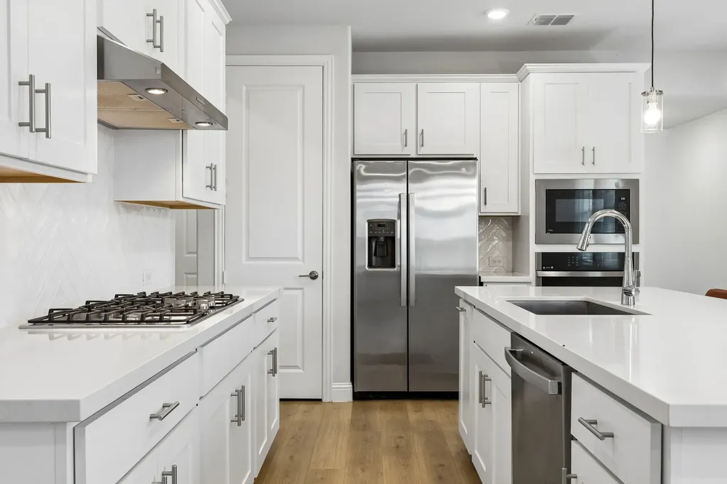 422 Holly Road Little Elm TX 75068