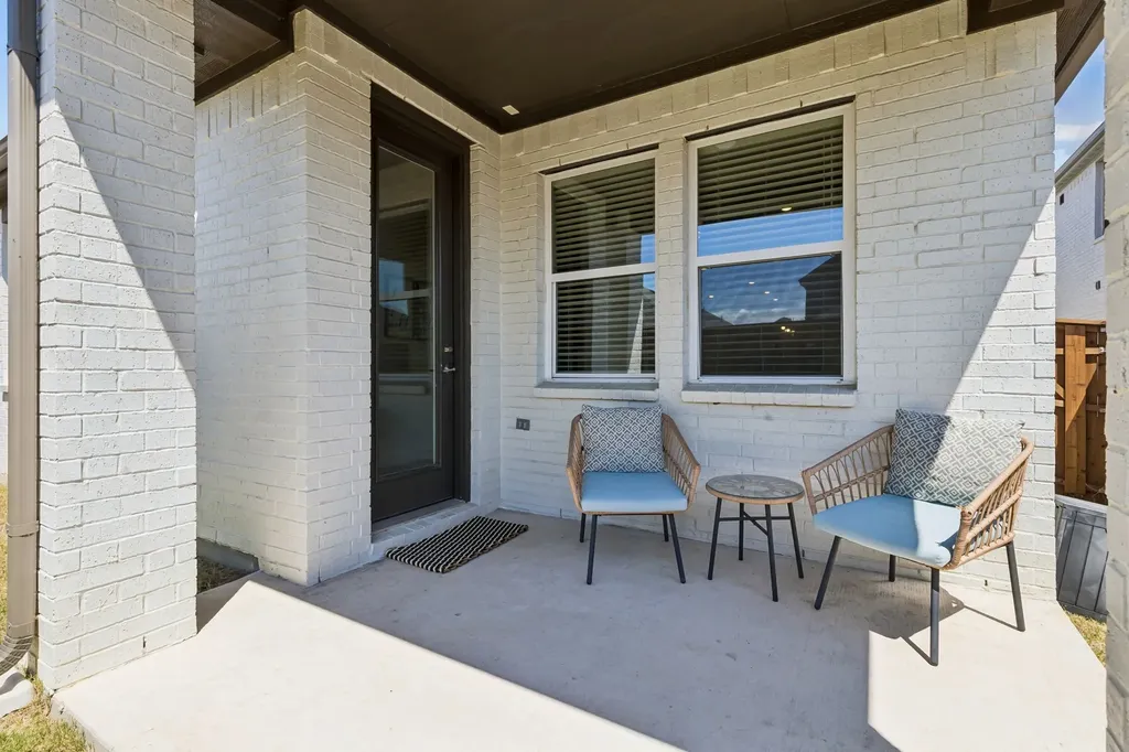 422 Holly Road Little Elm TX 75068